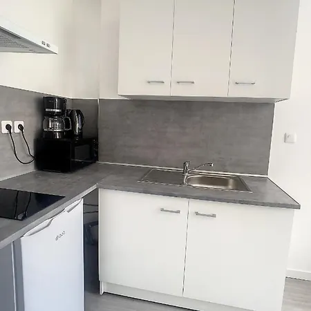 Apartamento Studio Cosy Tout Equipe Hyper Centre Wifi 2Pers *